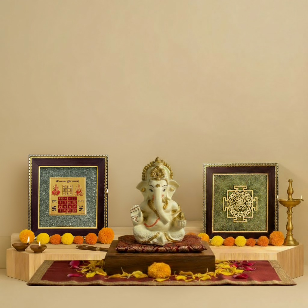 Vyapar Vriddhi Shree Yantra Dhan Varsha Combo (Free Ganesh Idol)